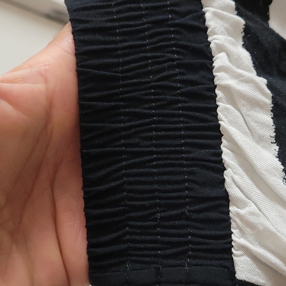 3 FOR 15 Bundle Ava & Viv A line Skirt size 1x. Stripes. - Picture 6 of 8